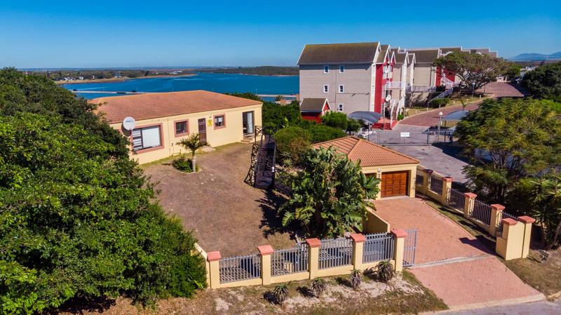 4 Bedroom Property for Sale in Aston Bay Eastern Cape